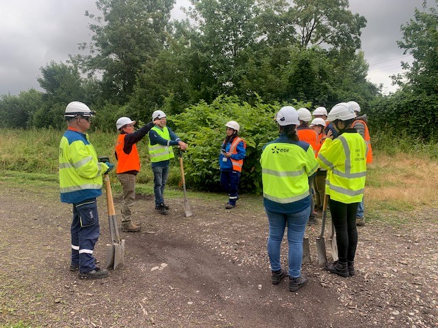 Les espèces exotiques envahissantes n’ont plus de secrets pour les agents d’EDF du nord de la France !